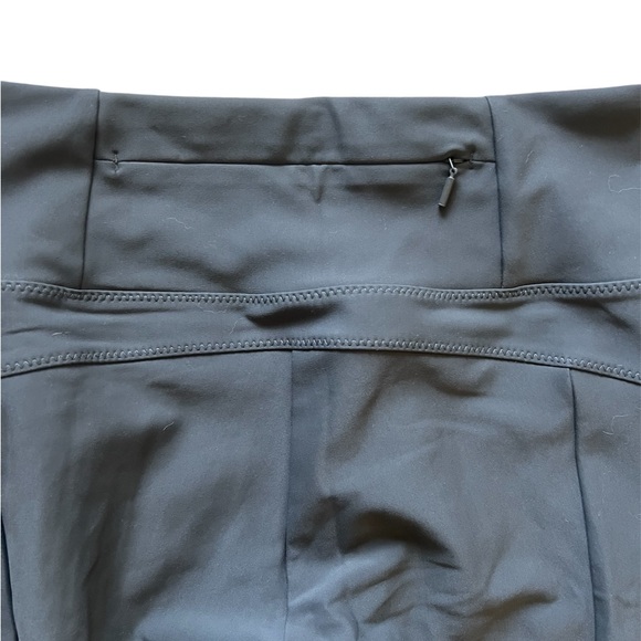 Athleta Stellar Tight Anthracite Grey | Small - Picture 4 of 6
